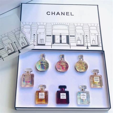 chanel mini perfuem